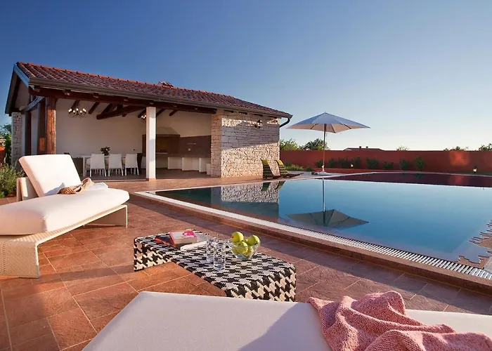 Βίλα White Pearl *