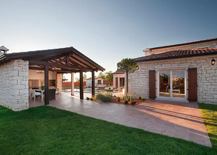 White Pearl Βίλα